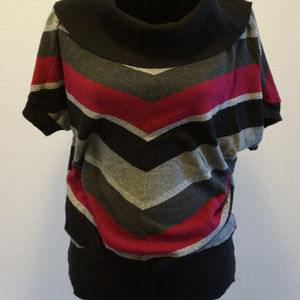 Cowl neck, chevron striped blouse M